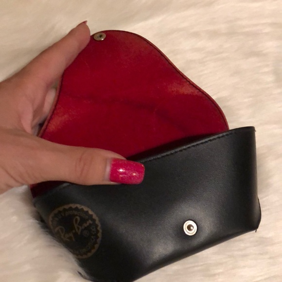 SOLD 🎉Ray - Ban tortoise Frame wayfarer sunglasse - Picture 2 of 6